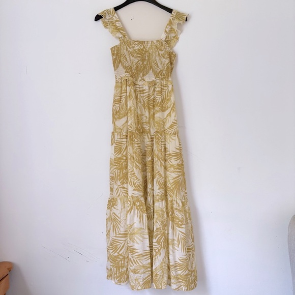 Nanette Lepore Tiered Ruffle Tropical Floral Palm Maxi dress. Size 4 - Picture 3 of 7